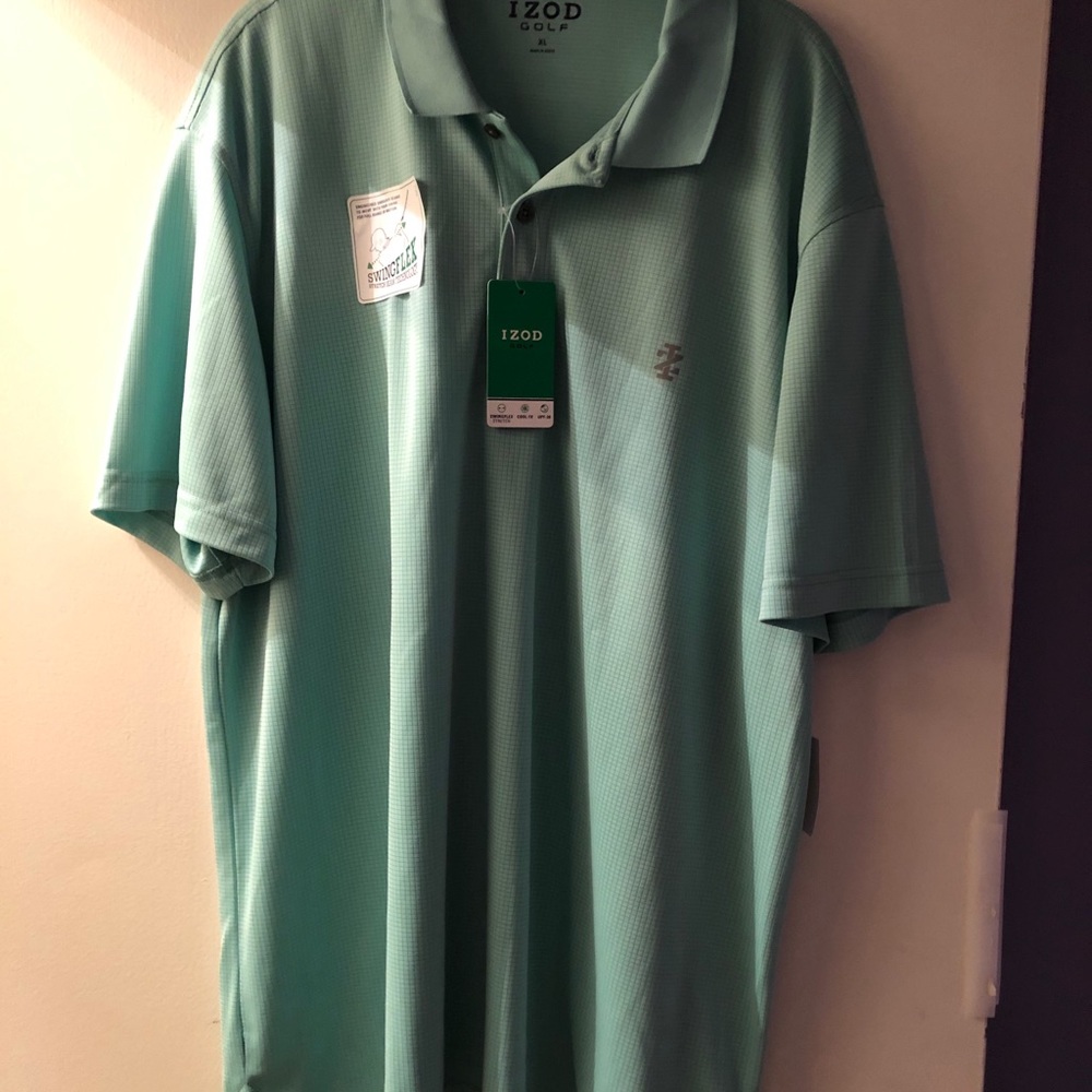 Men’s golf shirt